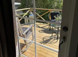 Trhastbb，位于Herr&auml;ng的带热水浴缸的酒店