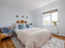 Sandy Shores Apartment