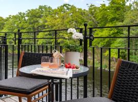 M&ouml;rrum River Residences，位于M&ouml;rrum的公寓式酒店