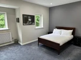 Modern 3 Bedroom Townhouse close to Galway City Centre & Salthill
