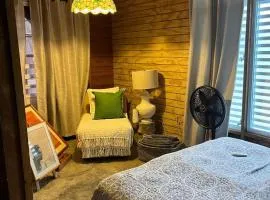 Rustic cabin in the heart of the fields of Pitahaya