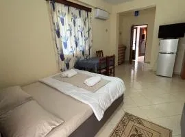 Borsh Selavi Guest House