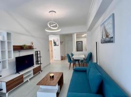 Romantic Solid Lamera Residence，位于马马亚的酒店