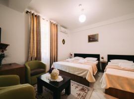 Hotel Skrapari，位于Çorovodë的酒店