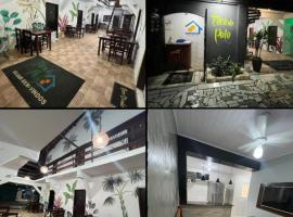 Toca do Pato Pousada，位于特林达德的酒店