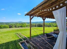 Widokowe Stodoły Bieszczady，位于莱斯科的自助式住宿