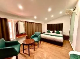 Hotel Roshie Mall Road Mussoorie Near Picture Palace
