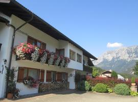 Haus Öfenbichl Ferienwohnungen，位于拉姆绍的酒店