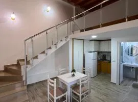 Vila Anxhelo