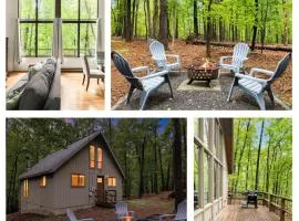 Cozy A-Frame w Fireplace Fire Pit Grill & WiFi