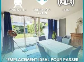 Ancevia, Maison proche gare et Loire avec jardin