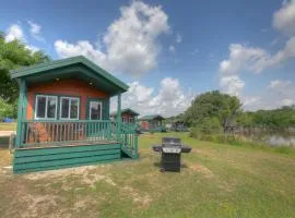 Lake Conroe Queen Studio Cabin 5