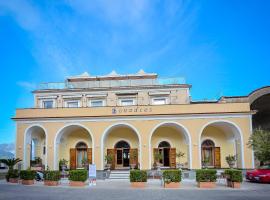 博娜蒂斯酒店，位于拉维罗的酒店