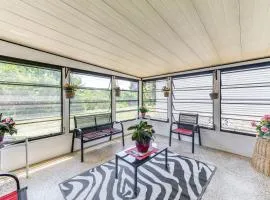 2 Mi to Ellenton Outlets Home with Community Perks!