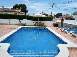 CASA CON PISCINA y BARBACOA，位于迈阿密普拉特亚的酒店