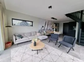 Villa in Balk with Private Jetty, cleaning included