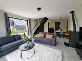 Villa in Balk with Private Jetty on Slotermeer, cleaning included