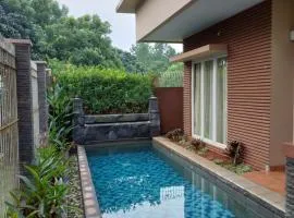 Villa Sentul City by Benchmark