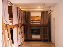 Semeton Surf House，位于Bumbang的青旅