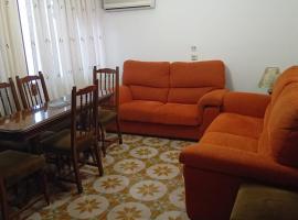 central apartment in Caspe，位于卡斯佩的酒店