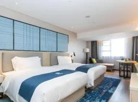 Echarm Hotel Shenzhen World Exhibition and Convention Center