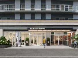 Brackets Hotel Osaka Hommachi