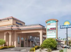 优马戴斯酒店