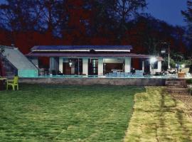 Hotel Surya Inn，位于Kānsrao的酒店