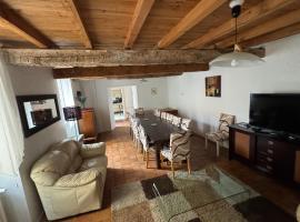 Gîte tout Confort au Coeur du Village Verniolle，位于Verniolle的酒店