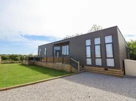 The Lodge Racecourse House