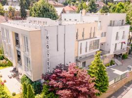 Hotel ANTARES，位于布拉迪斯拉发的酒店