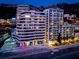 Royalis Suites Budva，位于贝西奇的酒店