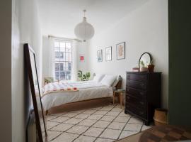 Bright & Stylish 1BD Flat - Temple Bar，位于都柏林的酒店