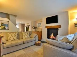 Finest Retreats - Cawsand Cottage