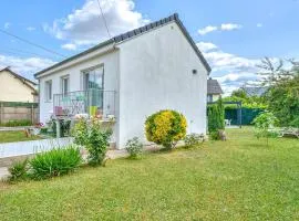 2 Bedroom Cozy Home In Athis Mons