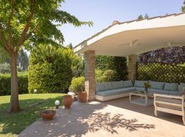 Gatto Perso Villa Sani II，位于弗尔卡的酒店