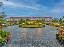 MAYFAIR Tea Resort，位于西里古里的酒店