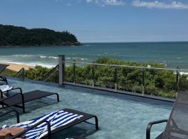 Suíte Familia com Hidro Frente Mar Blue Sea，位于伊塔佩马的酒店