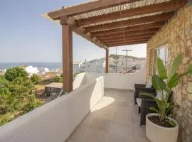 Casa Jana 5 Bedroom House for 12 with Ocean View Terrace near the Beach