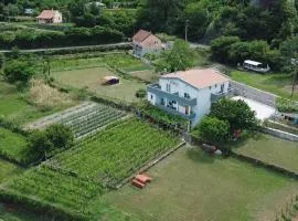 Vržina Farm House Skadar Lake