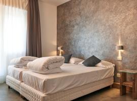 HG Hotel Due Ragni，位于维洛尔巴的酒店