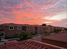 Casa Privada en Manta "Urbanización La Arboleda"