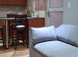 Firehouse selfcatering Garden Cottages 4，位于惠灵顿的酒店