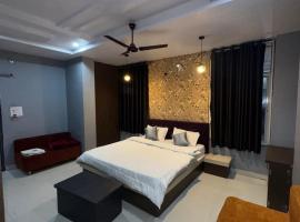 Bal Krishna Residency，位于Bhawāni Mandi的酒店