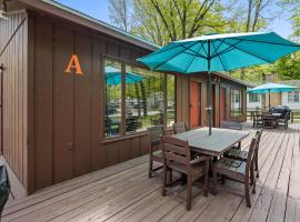 Twin Oaks A，位于米尔斯的酒店