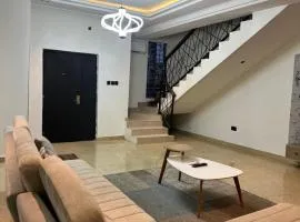 Pearls Apartment