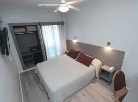 唯爱苹斯酒店
