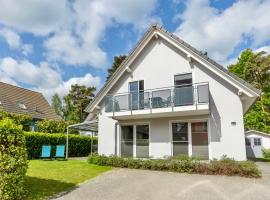 Seeurlaub Müritz - Haus Müritzstar mit Sauna, nur 300m zur Müritz，位于勒伯尔的酒店