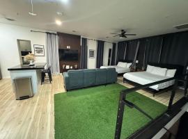 Modern Luxury Loft，位于阿林顿的酒店