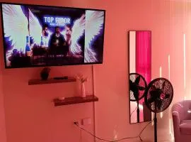 Escape Apt 806